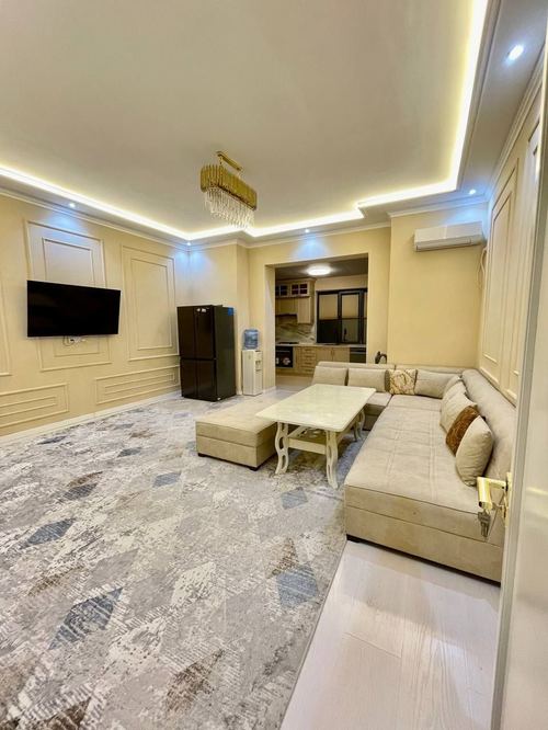 7-комнатный дом, 300 м²