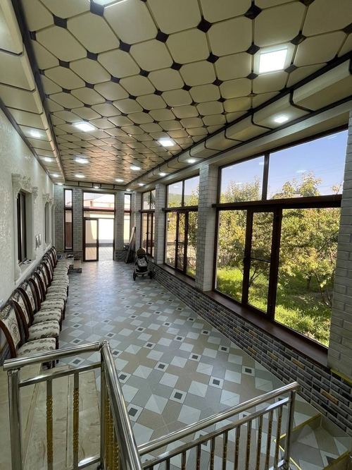 5-xonali uy, 800 m²