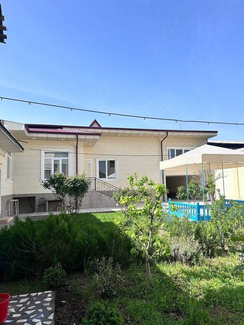 6-room house, 600 m²