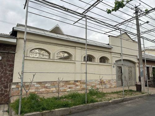 5-комнатный дом, 351 м²