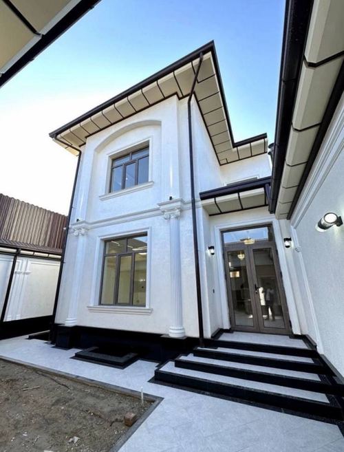 8-xonali uy, 300 m²