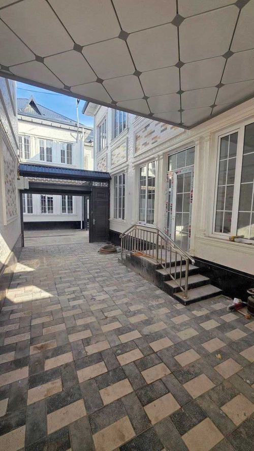 4-room cottage, 245 m²