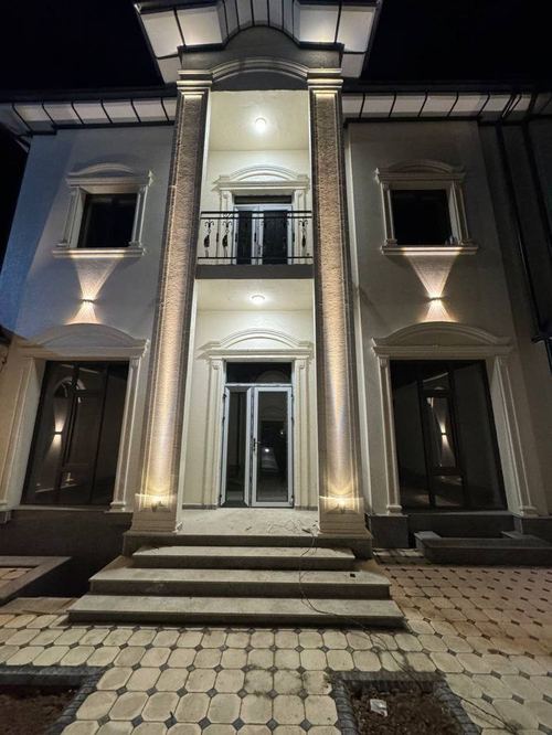 7-room house, 340 m²
