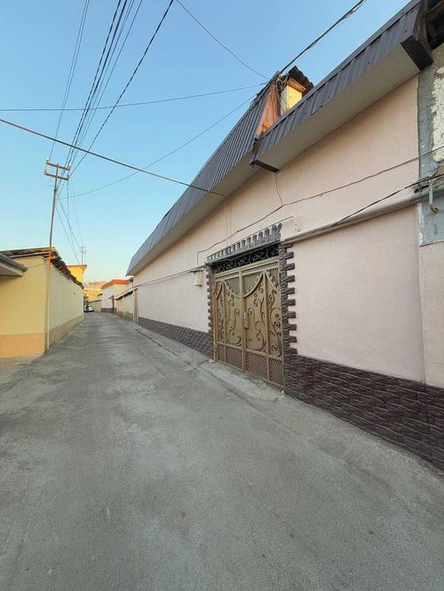 4-комнатный дом, 180 м²