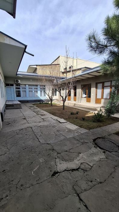 6-комнатный дом, 250 м²