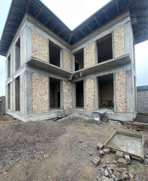 5-xonali uy, 260 m²
