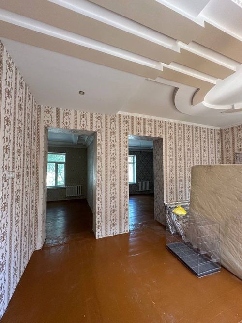 5-комнатный дом, 250 м²