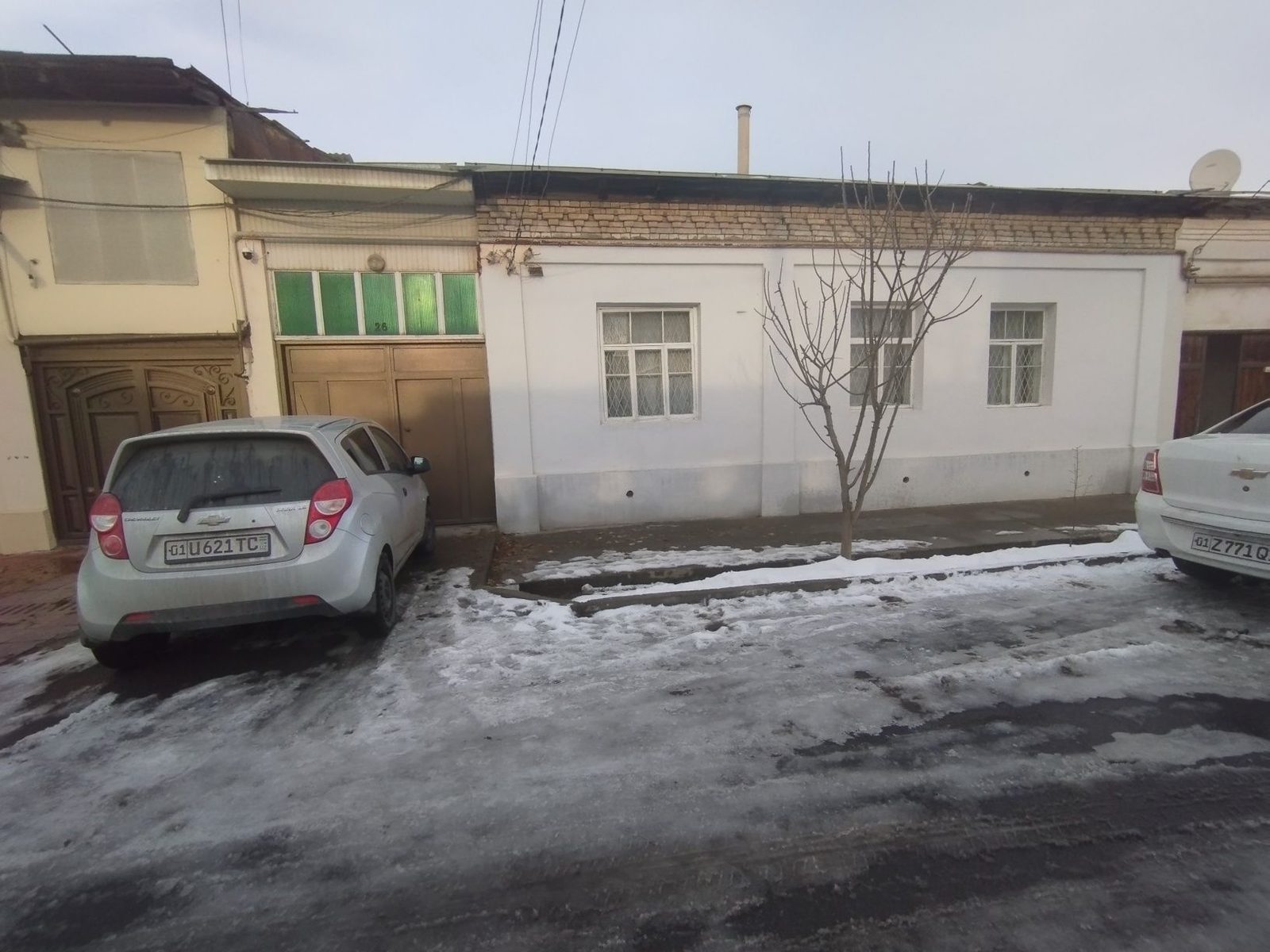5-комнатный дом, 351 м², Ташкент, Алмазарский район, на продажу