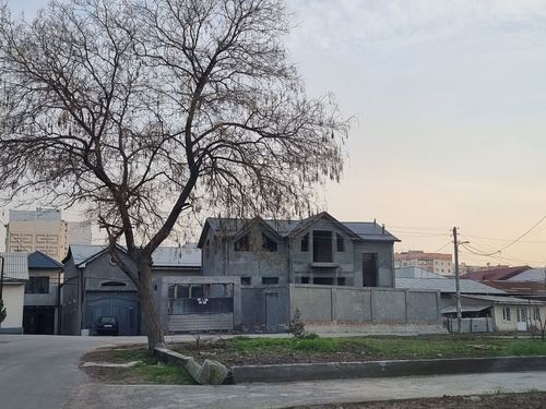 9-комнатный дом, 200 м²