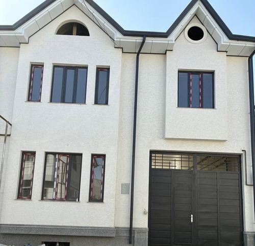 5-room house, 200 m²