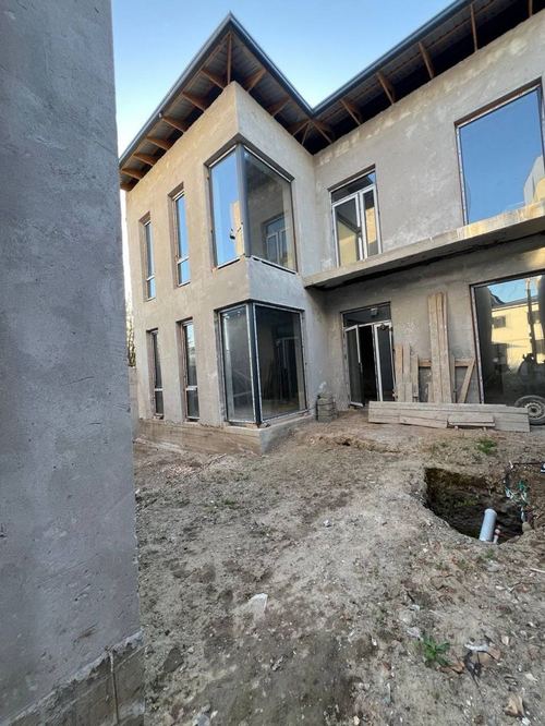 5-комнатный таунхаус, 266 м²