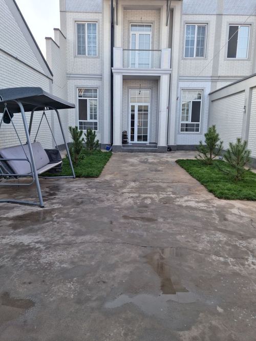 5-room cottage, 200 m²
