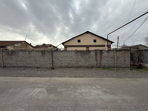 3-xonali uy, 388 m²