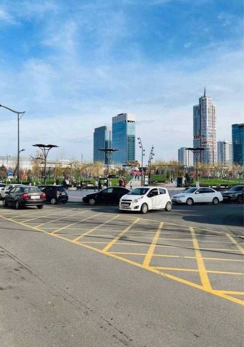 ЖК Gardens, Ташкент сити | 400 кв.м - нежилое помещение вдоль дороги