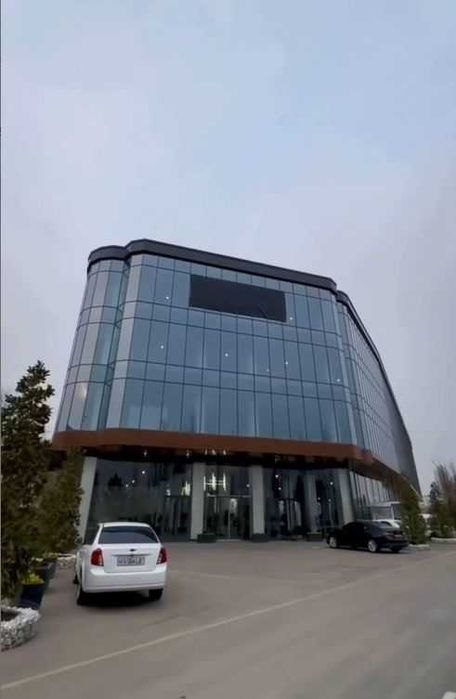 Luxurious modern 4-story building for sale