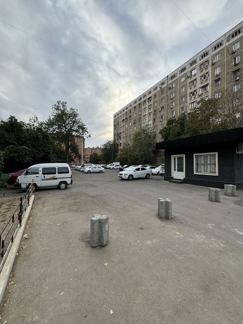 Земля 9 соток на ул. Нукус, Генплан: разрешено 7 этажей.