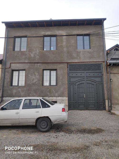 5-комнатный дом, 300 м²