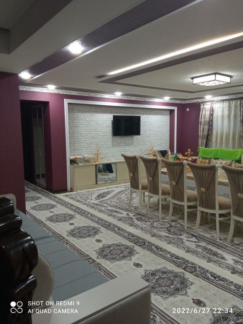4-комнатная квартира, 140 м²