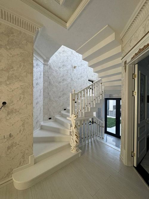 6-комнатный коттедж, 200 м²