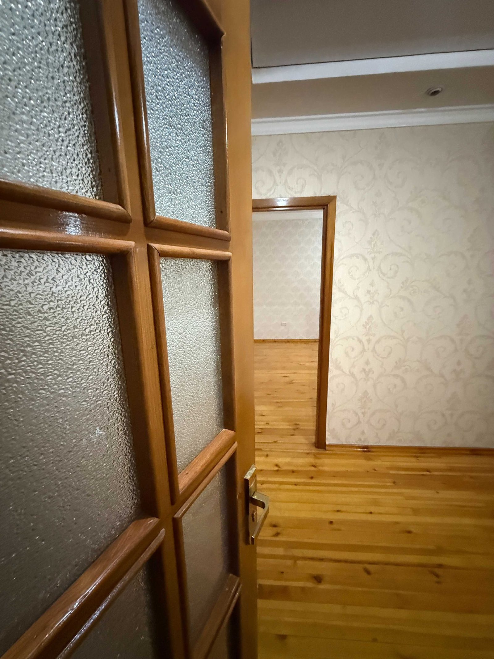 3-room apartment, 83 m², 2/4 floor, Tashkent, Mirabad District, for sale