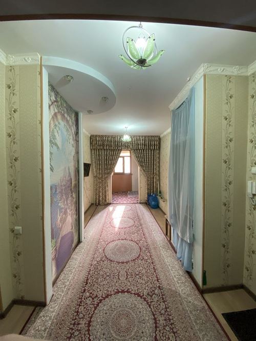 3-xonali kvartira, 82 m²