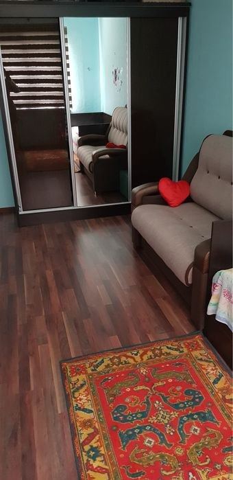 3-xonali kvartira, 70 m²