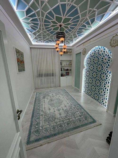 4-комнатная квартира, 140 м²