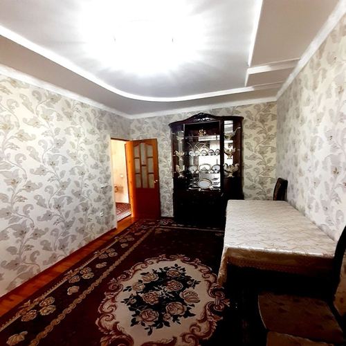 3-xonali kvartira, 70 m²