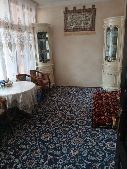 5-room house, 4000 m²