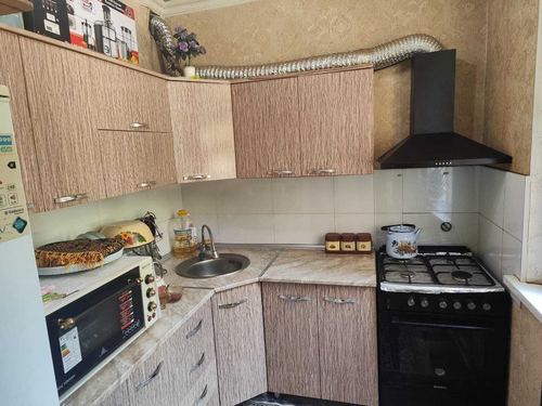 3-xonali kvartira, 65 m²