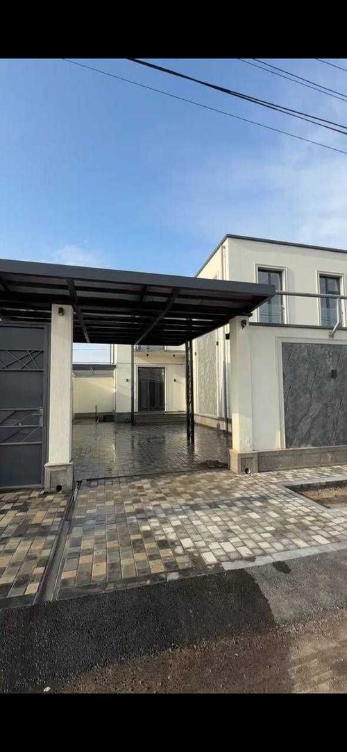 5-комнатный коттедж, 140 м²