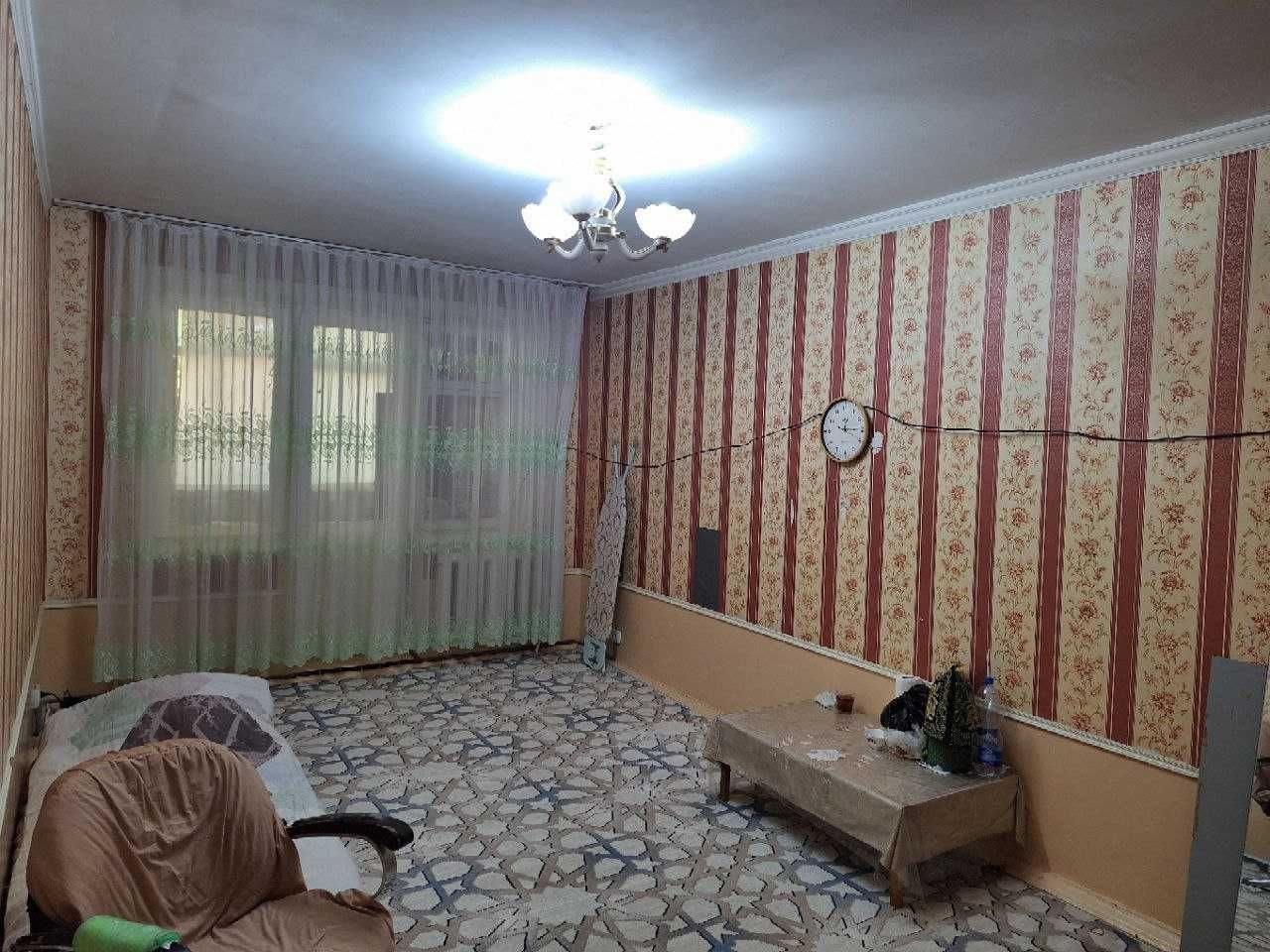 2-комнатная квартира, 50 м², 1/4 эт, Ташкент, Учтепинский район, на продажу