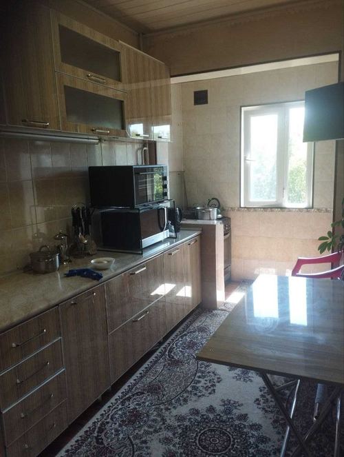 3-xonali kvartira, 72 m²