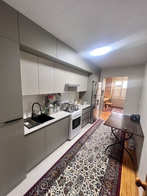 3-xonali kvartira, 90 m²
