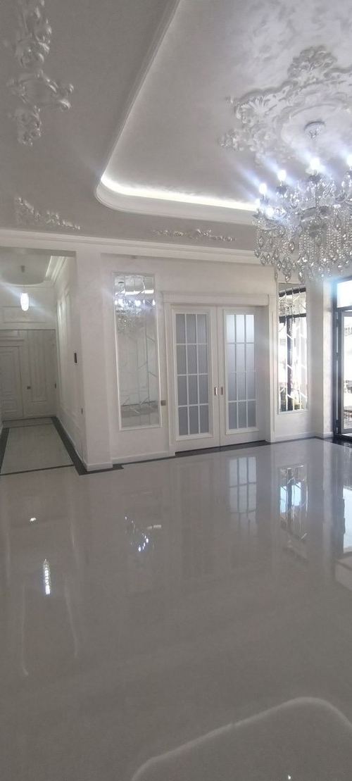 7-комнатный дом, 200 м²