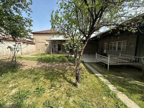 4-xonali uy, 480 m²