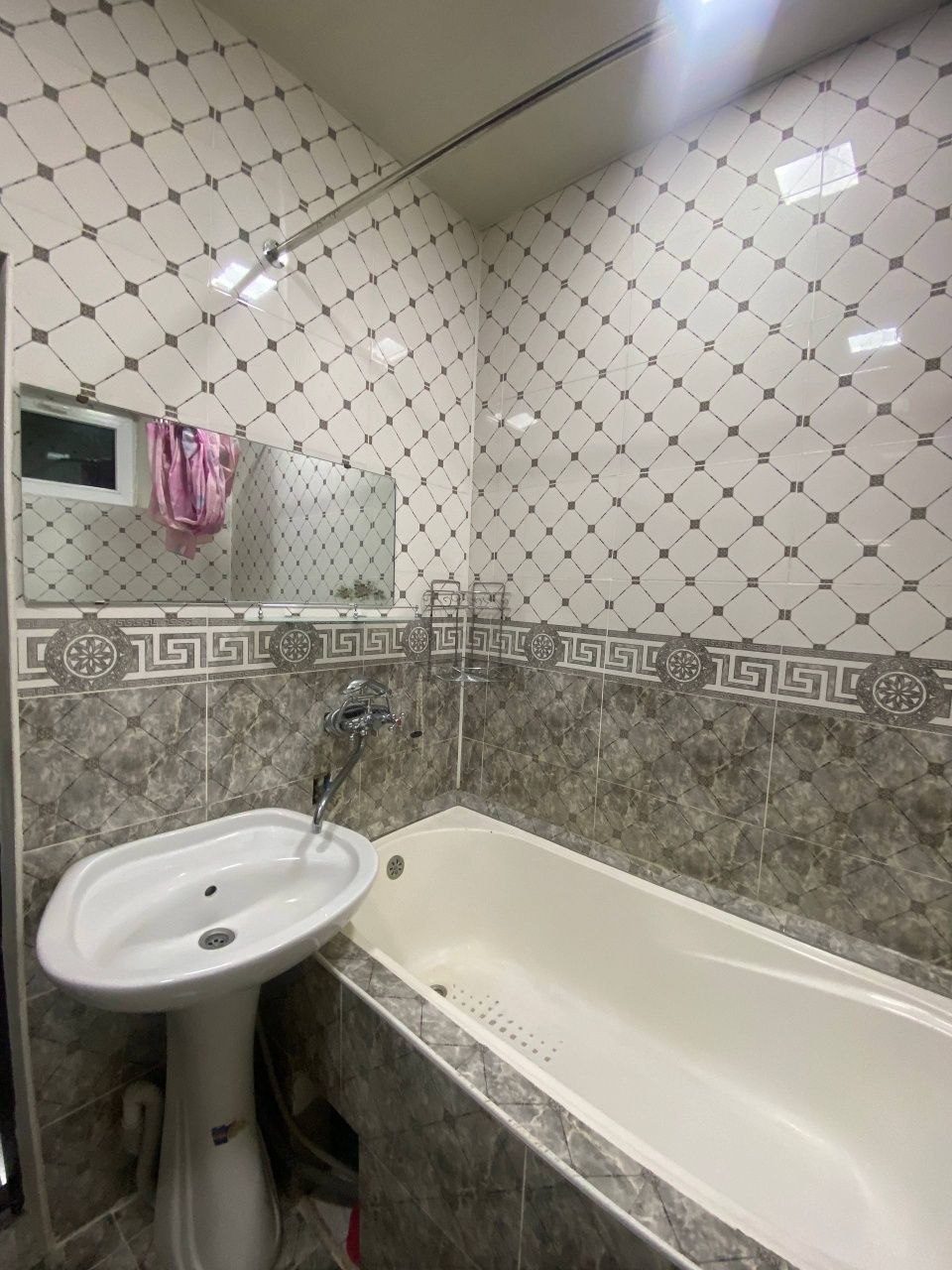 3-комнатная квартира, 100 м², 4/4 эт, Ташкент, Яшнабадский район, в аренду