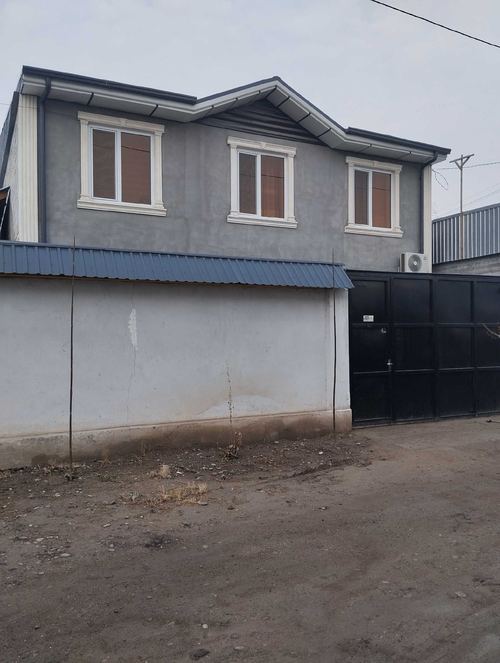 5-комнатный дом, 200 м²