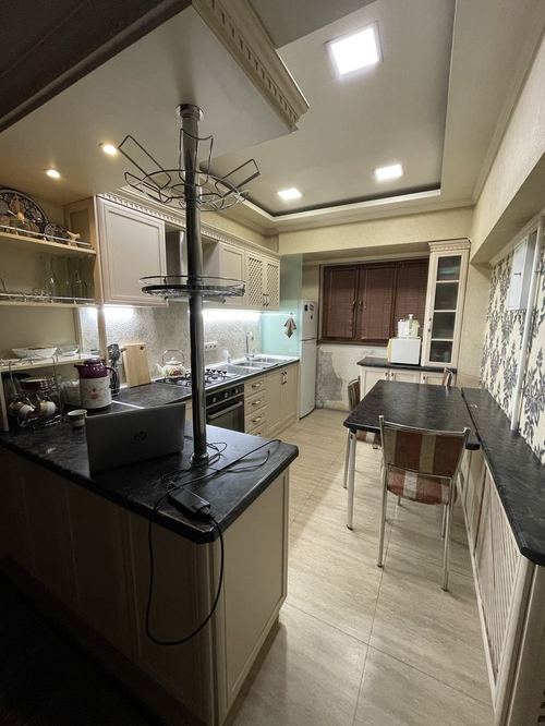 3-xonali kvartira, 58 m²