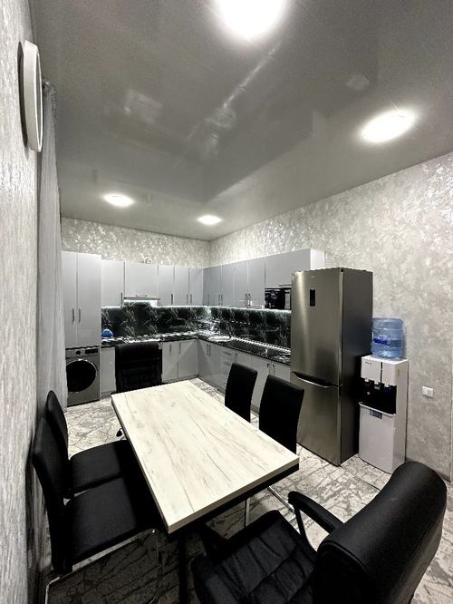 10-комнатный коттедж, 200 м²