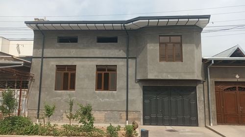 7-комнатная часть дома, 400 м²