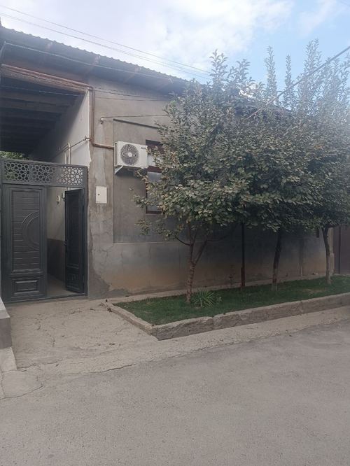 5-комнатный дом, 300 м²