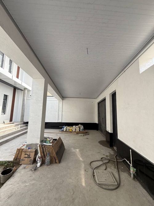 6-xonali uy, 240 m²