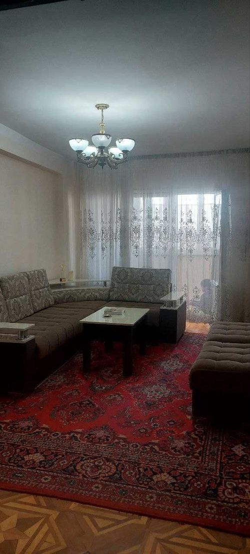 3-xonali kvartira, 65 m²