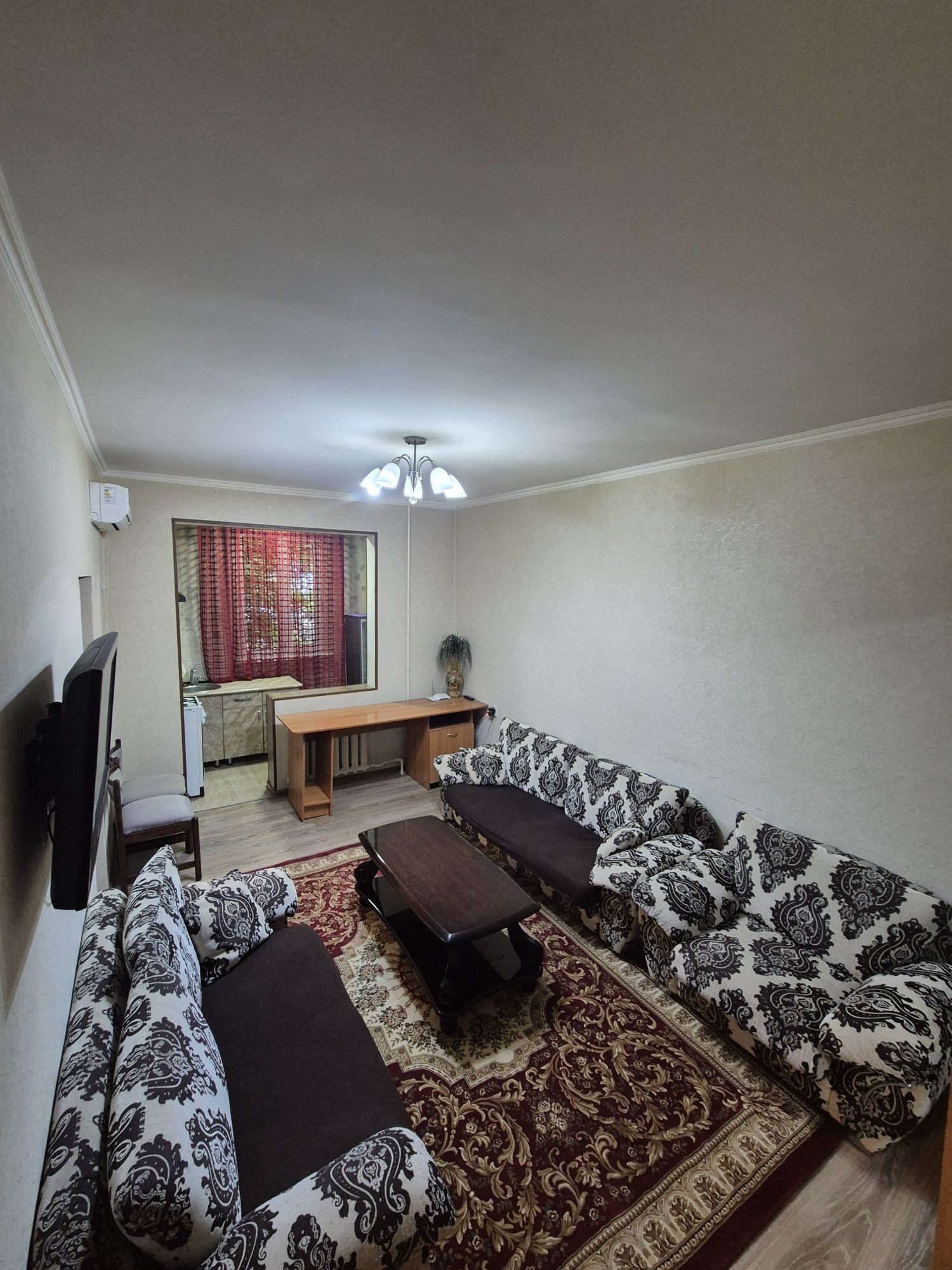 2-комнатная квартира, 34 м², 1/4 эт, Ташкент, Мирзо-Улугбекский район, в аренду