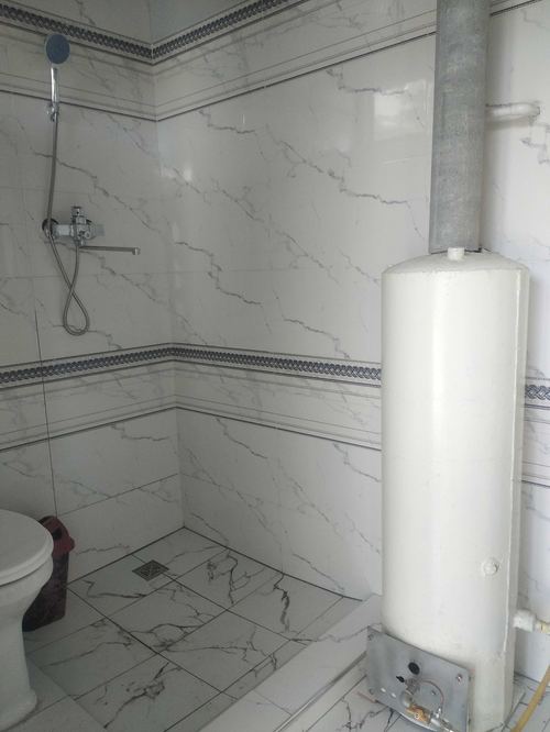 7-комнатный дом, 405 м²