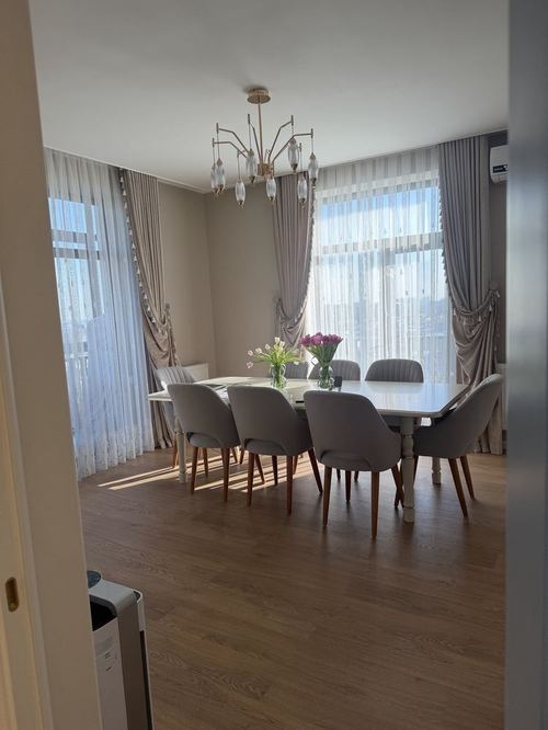 3-комнатная квартира, 93.5 м²