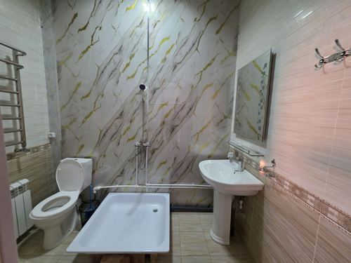 10-комнатный дом, 24 м²