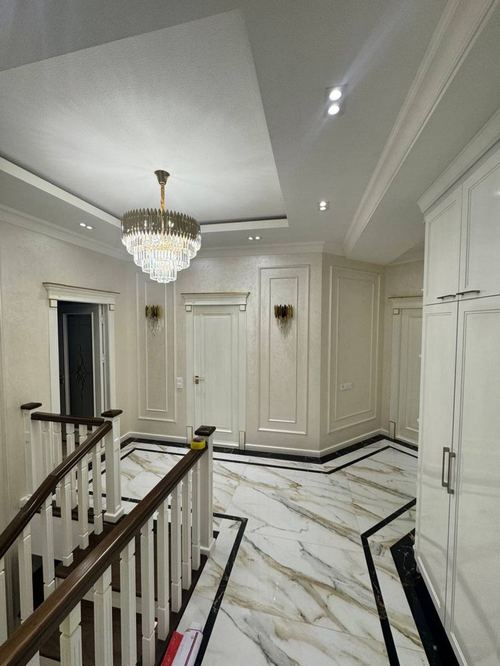4-комнатная квартира, 200 м²