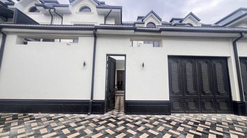 6-комнатный коттедж, 195 м²